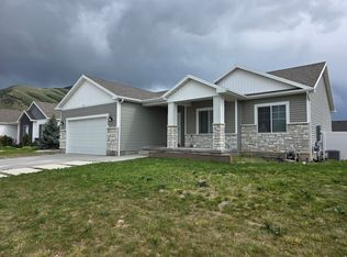 1484 E 480 S, Hyrum, UT 84319
