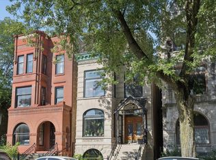 1112 N Damen Ave #2, Chicago, IL 60622