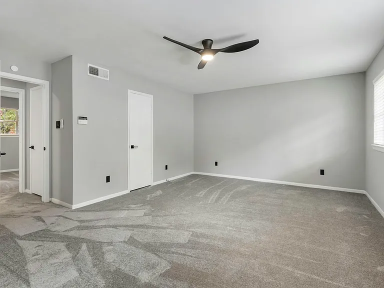2226 Nantucket Dr — Photo 33
