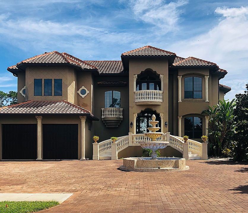 1st image of 107 Heron Dr