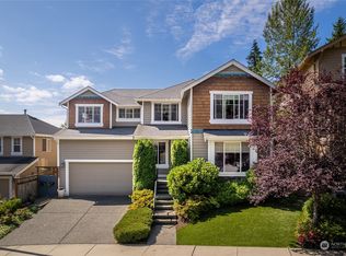 5405 NE 198th Pl, Seattle, WA