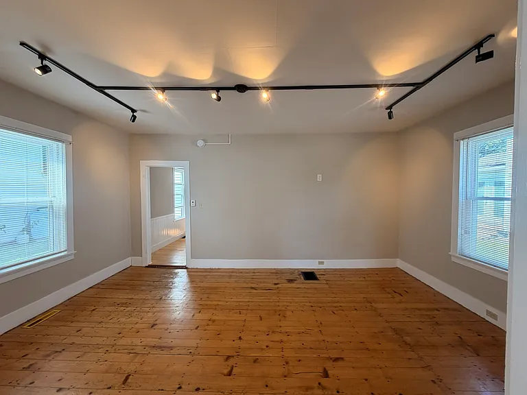 6 Green Ct — Photo 4