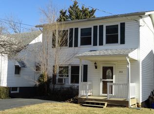 352 Shawnee Ave, Winchester, VA 22601