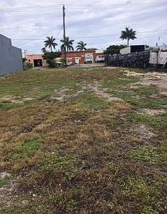 1st image of 106 S H Street