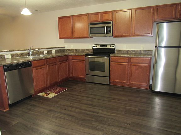 4th image of 216 Glen Cannon Dr