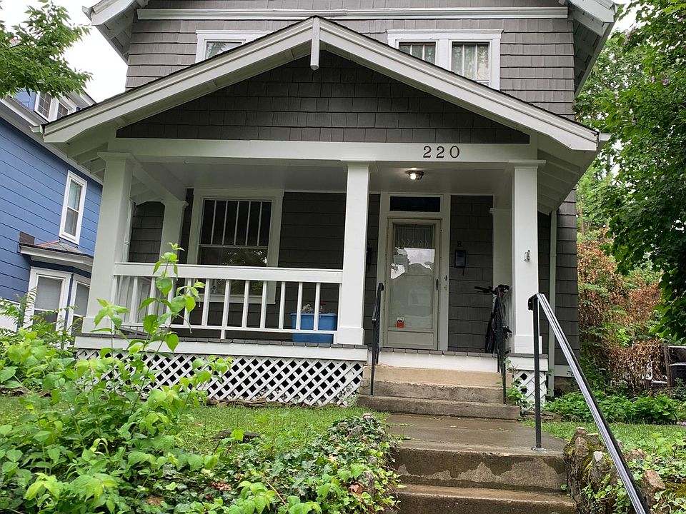 1st image of 220 E Oakland Ave #A