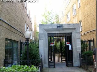 683 1/2 W Wrightwood Ave APT 3S, Chicago, IL 60614