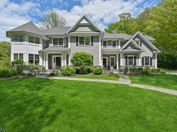 37 Slayton Dr, Millburn Twp., NJ 07078