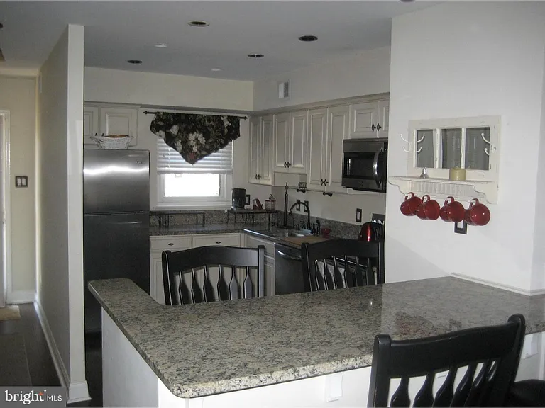 45 Winston Ct — Photo 5