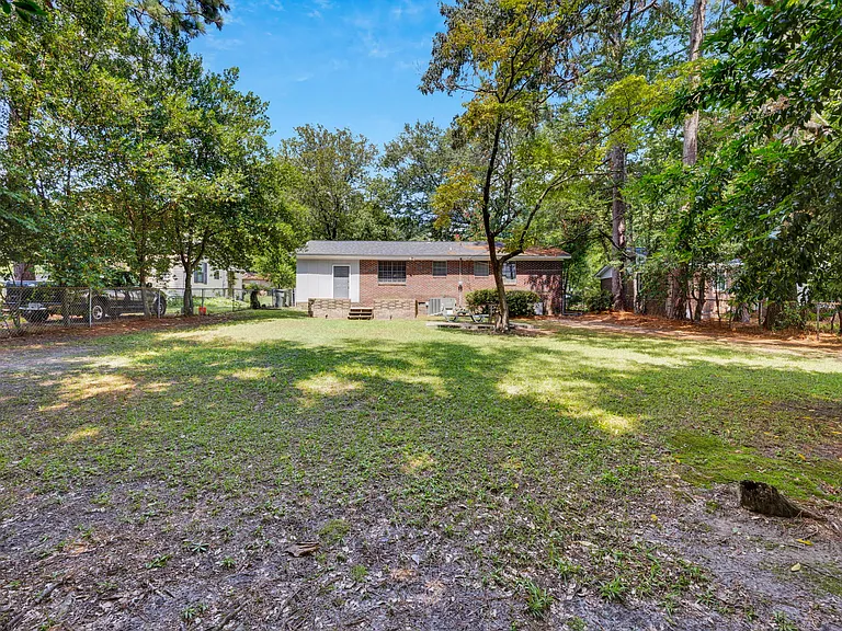 2900 Holt Dr — Photo 35