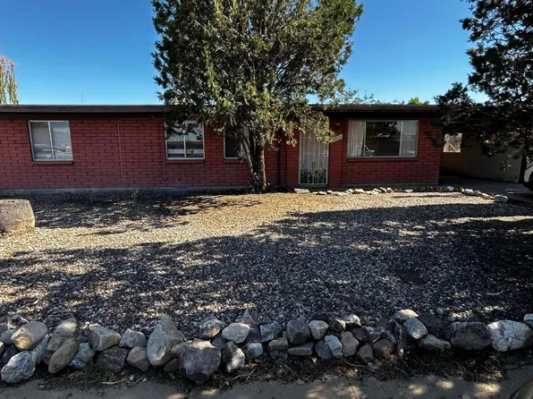 2010 SANTA RITA Drive, Sierra Vista, AZ 85635