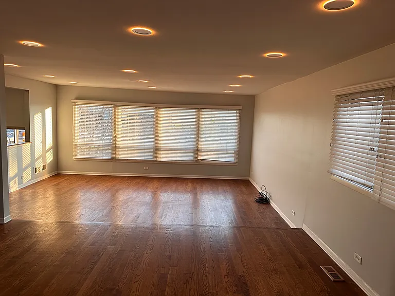 4832 Old Orchard Rd #2 — Photo 20