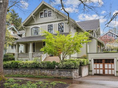 466 NE Hazelfern Pl, Portland, OR, 97232