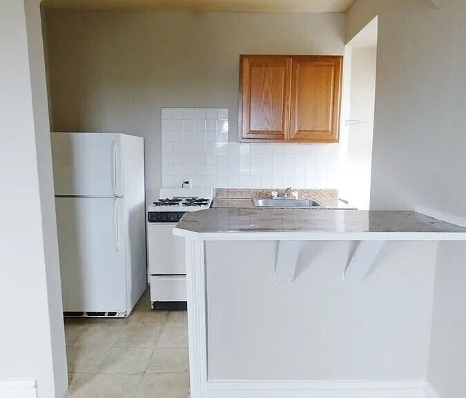 3132 Mantua Ave #3 — Photo 5