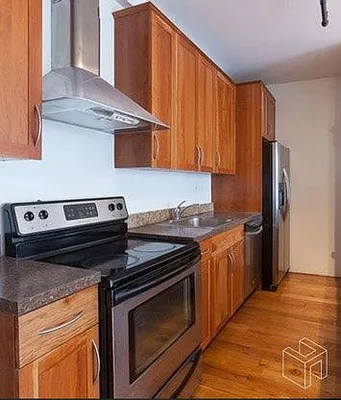 Rented by Halstead Real Estate | media 22