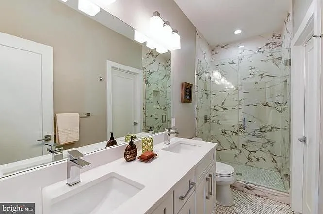 1200 Staples St NE #3 — Photo 10