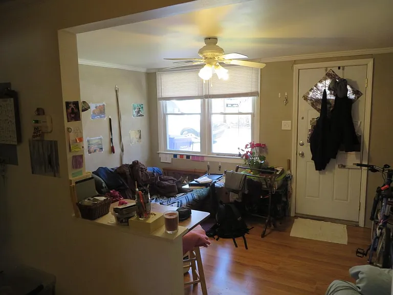 314 Crest Dr — Photo 4