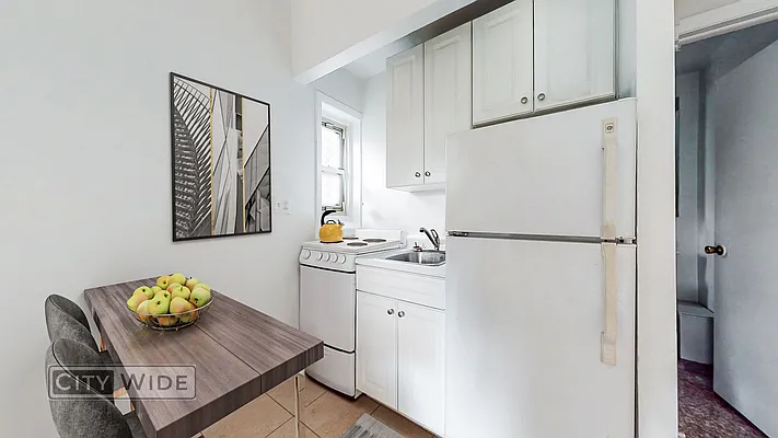 Rented by City Wide Apartments | media 8