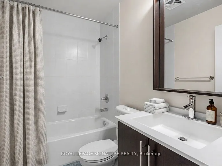 105 Harrison Garden Blvd #GV105 — Photo 9