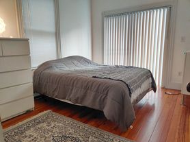 108 Pleasant St, Cambridge, MA