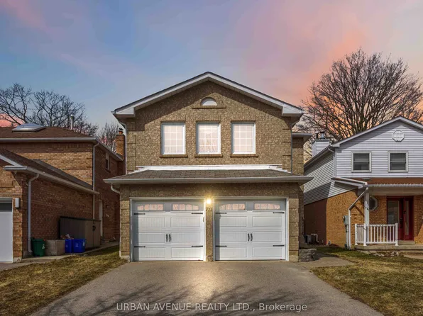711 Cowan Cir, Pickering, ON L1W 3K6