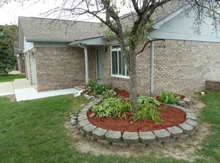 23355 Stromp Ct, Trenton, MI 48183