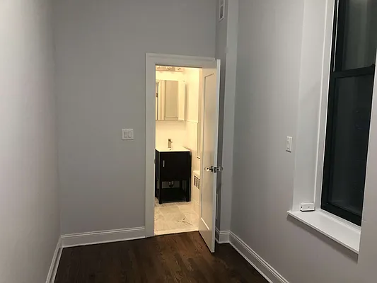 Rented by Waverly Realty Associates | media 23