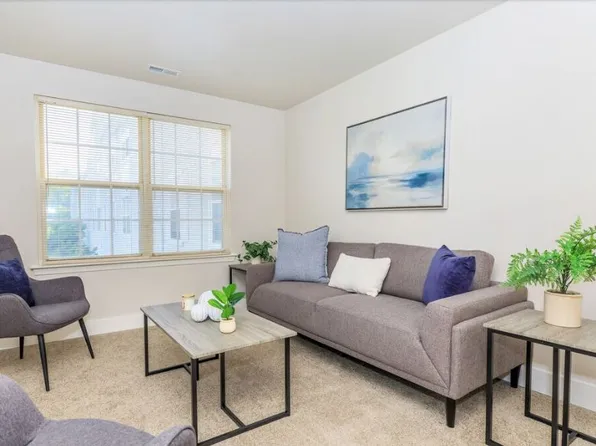 2110 Reamer Dr Unit 101, Barrington, NJ 08007
