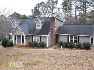 35 Ridgefield Dr SE, Silver Creek, GA 30173