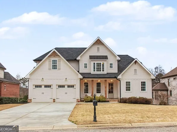 824 Low Falls Ct, Jefferson, GA 30549