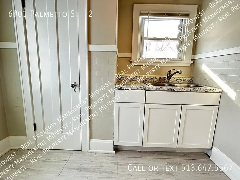 6901 Palmetto St #2 — Photo 6