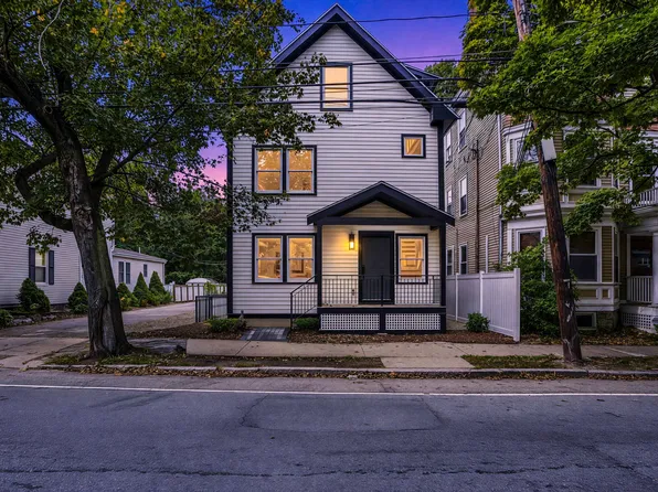 641 Chestnut Hill Ave, Brookline, MA 02445