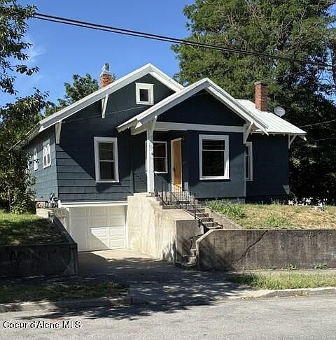 1st image of 112 E Portland Ave
