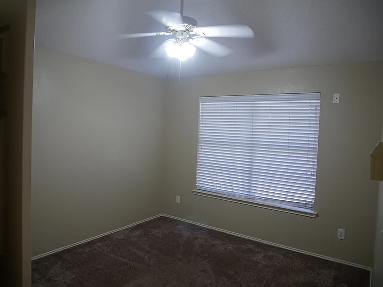 7135 Saint Augustine Dr — Photo 18