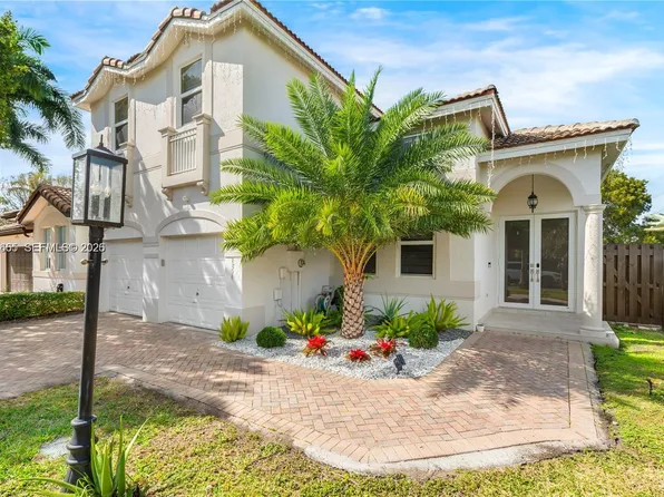 4894 NW 110th Pl, Doral, FL 33178