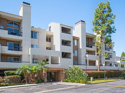 5565 Canoga Ave APT 120, Woodland Hills, CA, 91367