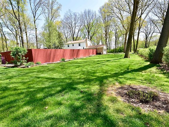 4th image of 6412 Wea Woodland Dr
