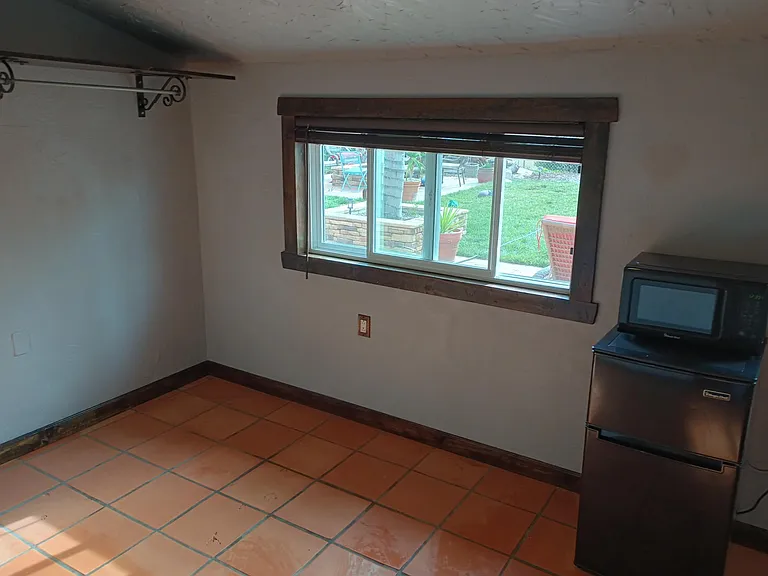 4646 Fort Davis St #B — Photo 6