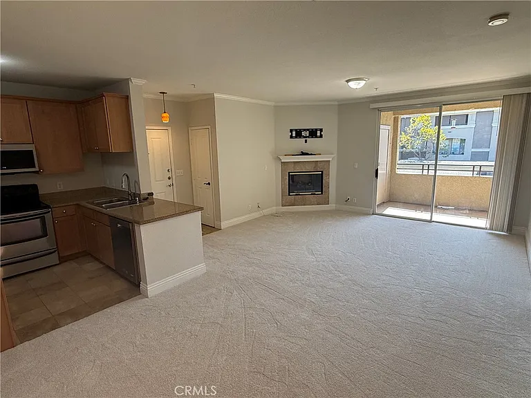 22681 Oakgrove — Photo 5