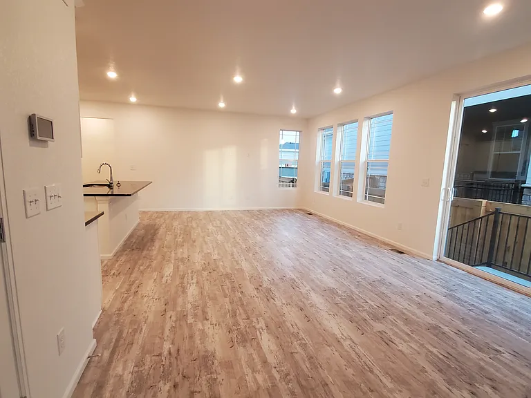 11393 Iron Ore Ct — Photo 6