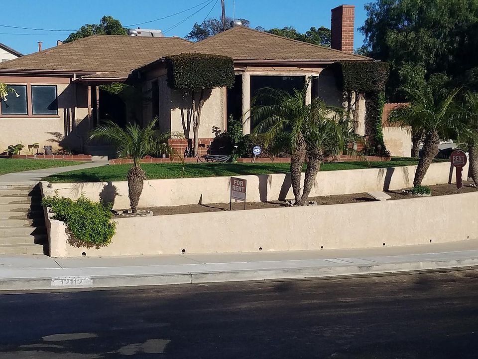 1st image of 12112 Menlo Ave