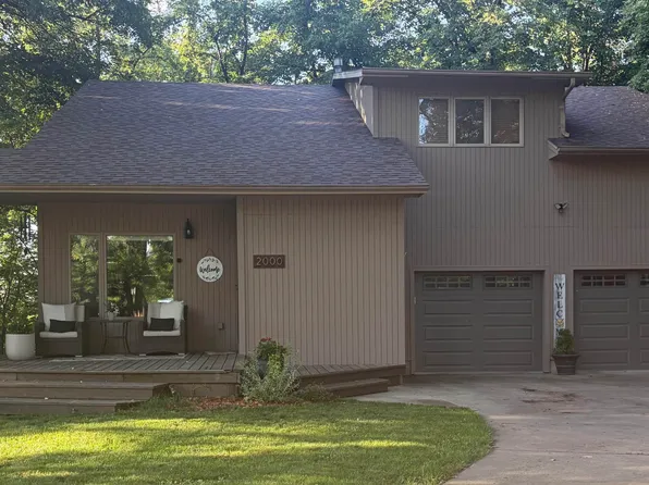 2000 Edgewood Dr, Webster City, IA 50595
