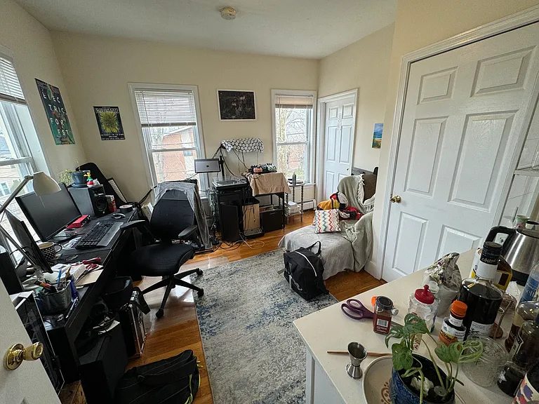 38 Bond St #2F — Photo 4