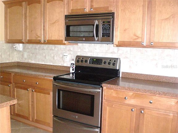 5th image of 2615 Lakemoor Dr #Xi