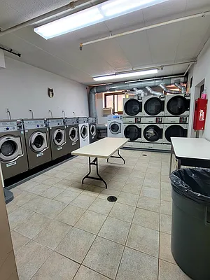 Rented by Metro Park Realty Inc | media 9