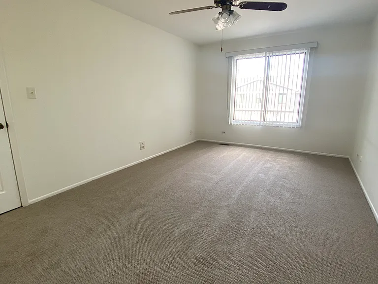 914 Van Buren Ct — Photo 28