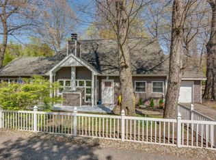 46314 Station Rd, Grand Beach, MI 49117