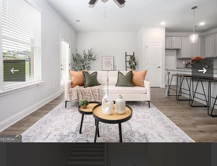 110 Greenview Ct — Photo 3