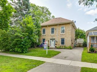 193 Waterloo St #3, London, ON N6B 2N1