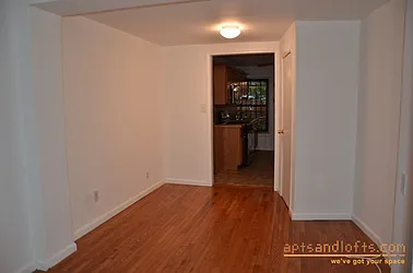 Rented by aptsandlofts.com